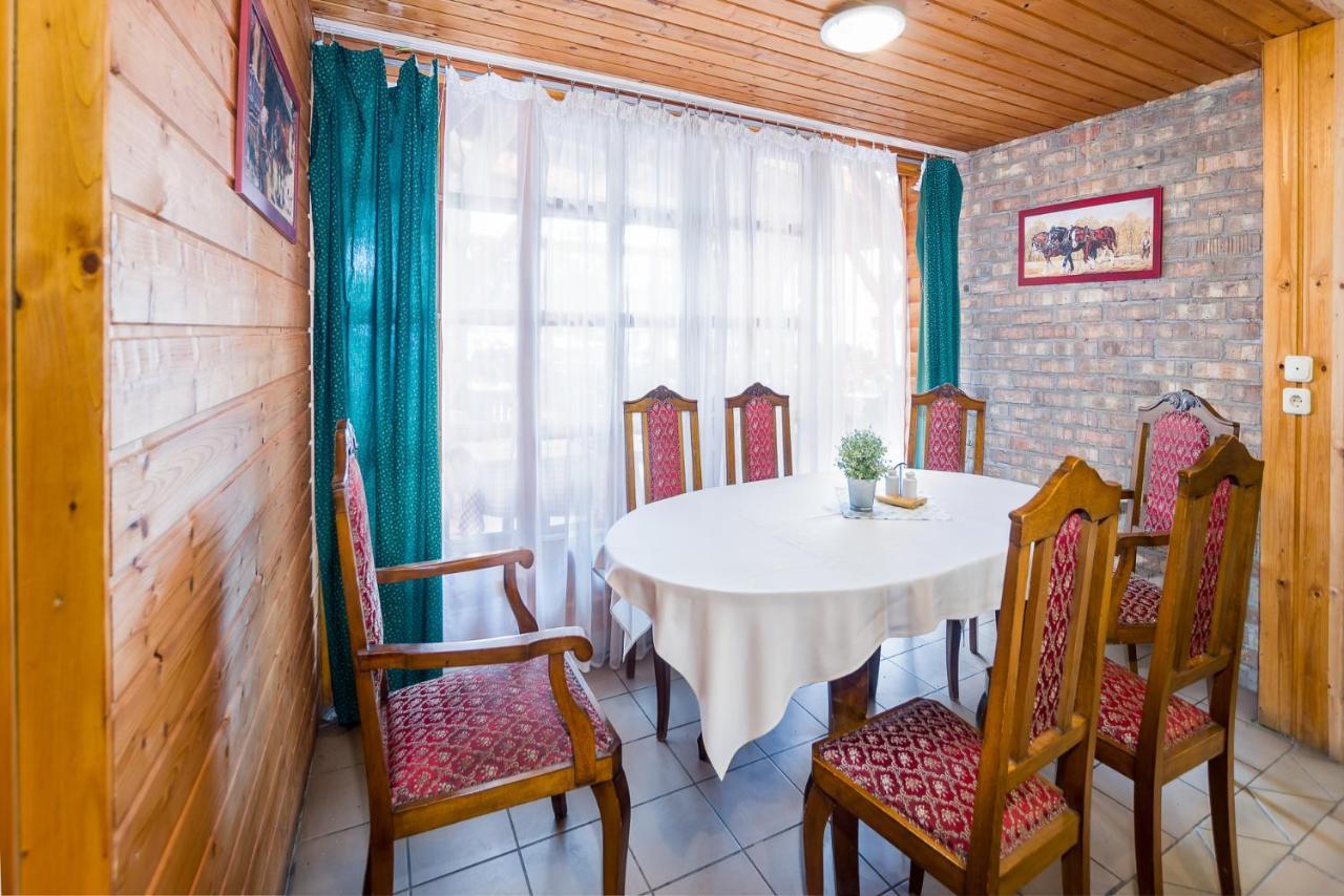 Lipicai Hotel Es Etterem Szilvásvárad Exterior foto