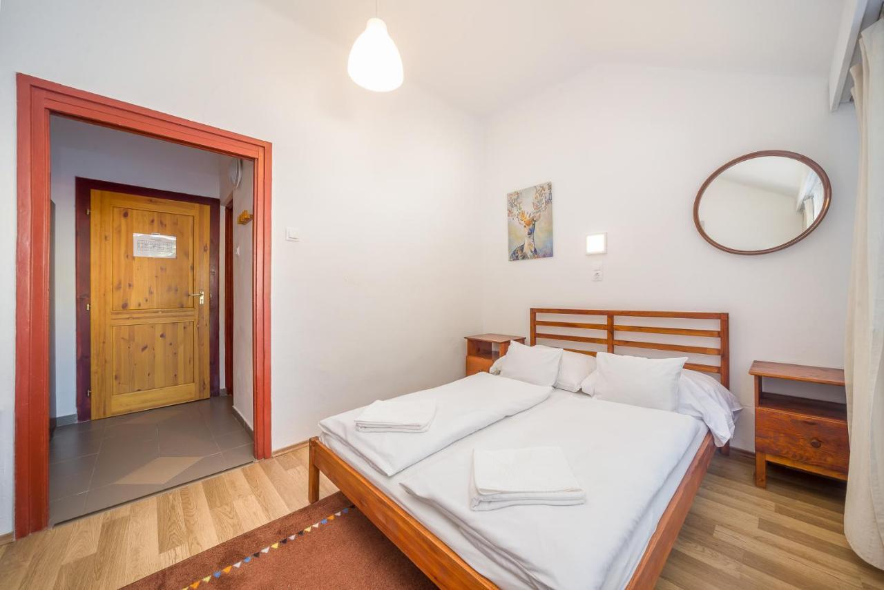Lipicai Hotel Es Etterem Szilvásvárad Exterior foto